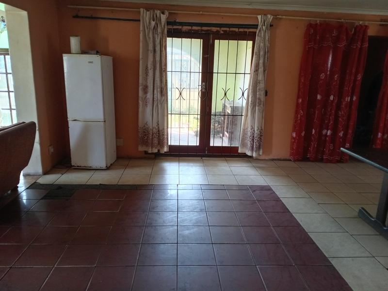 4 Bedroom Property for Sale in Mandalay Western Cape